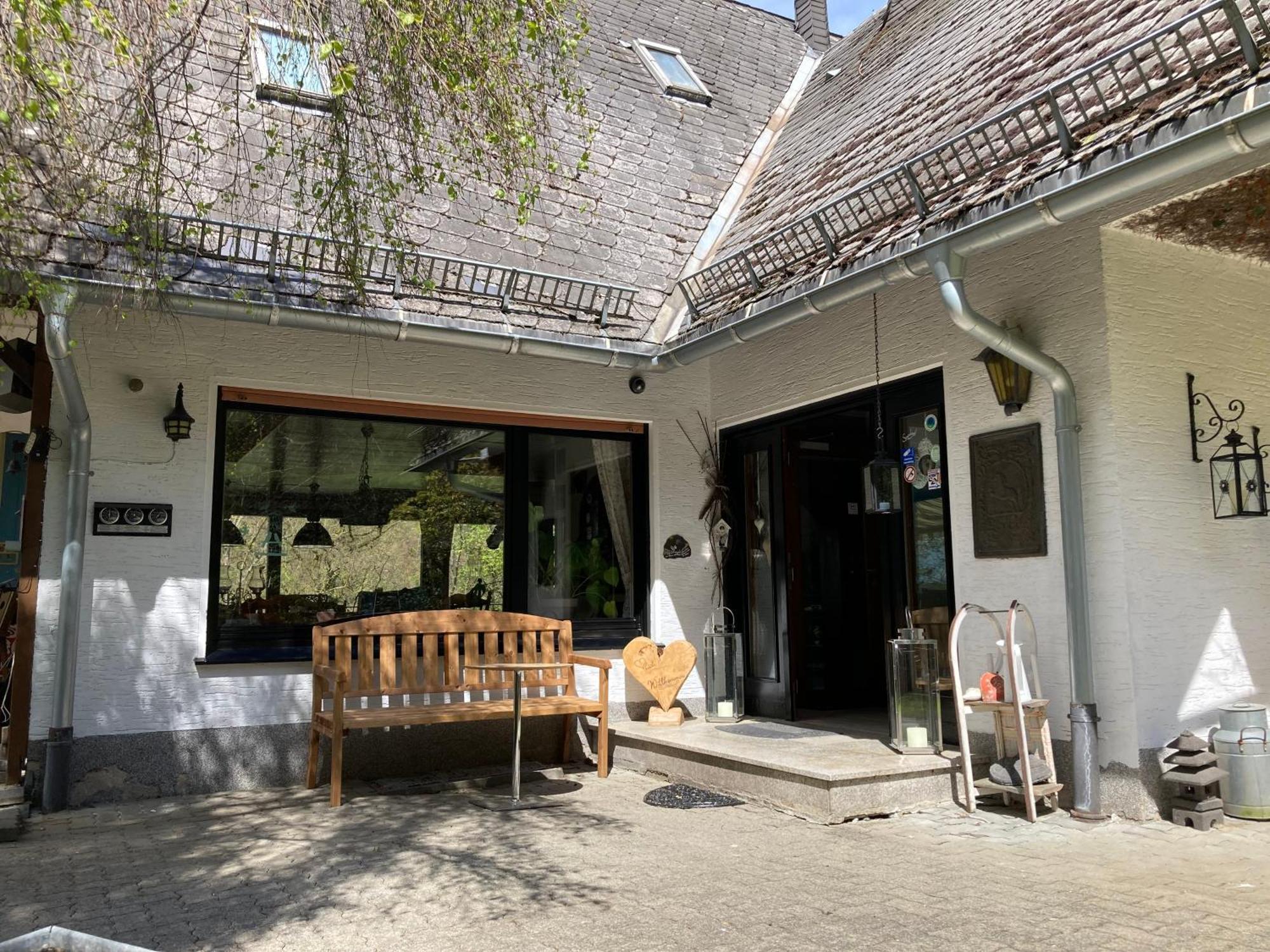 Gasthof Walhalja Schmallenberg Exterior photo